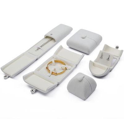 acheter Boîte cadeau de bijoux en velours blanc exquis Boîte d'emballage de luxe pour pendentif d'anneau online manufacture