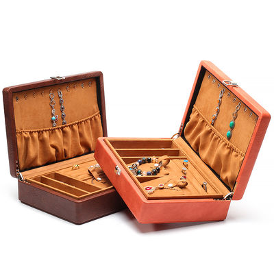Portable espace spacieux faux bijoux en cuir organisateur de boucle de luxe pour les voyages