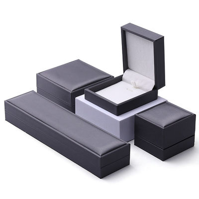 Finition à la brosse au toucher doux en cuir en PU Packaging Jewelry Box Set Luxury Organizer
