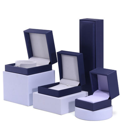 acheter Pinceau finition douce faux cuir bijoux boîte de rangement Package pour les anneaux pendentif online manufacture