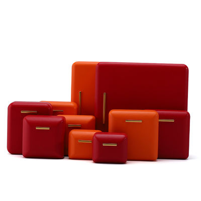 Boîte de rangement de bijoux en cuir en PU convexe élégant multicolore pour emballage de luxe
