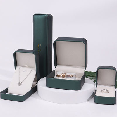 Boîte de rangement de bijoux en faux cuir convexe vert foncé Packaging organisateur de luxe