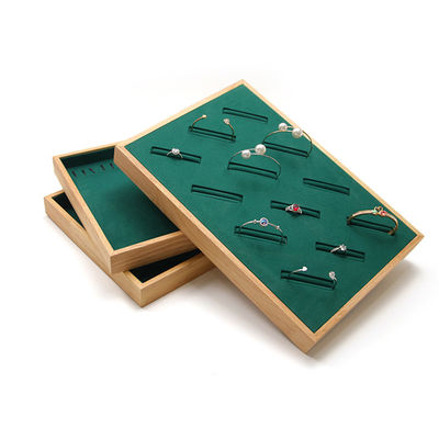 Plaque d'affichage de bijoux en bois personnalisé Compartiments multiples pour les oreillettes d'anneau Pendentif
