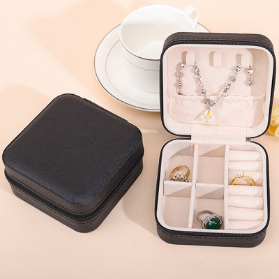 Compartiments multiples en PU en cuir pour les bijoux de voyage, boîte d'organisation, sac fermeture à glissière