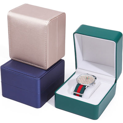 Coiffure en faux en cuir lisse, boîte de rangement de montres, confectionnée à la main, packaging chic et luxueux pour hommes