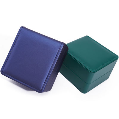 Coiffure en faux en cuir lisse, boîte de rangement de montres, confectionnée à la main, packaging chic et luxueux pour hommes