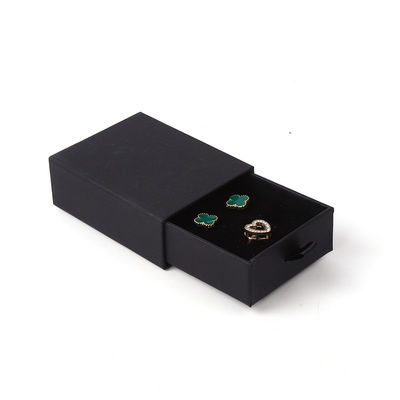 Fabrication en gros Eco-friendly cadeau de luxe Box de bijoux personnalisé Logo personnalisé Anneau Collier Boucle d'oreille Bracelet Emballage Carton noir Papeterie tiroir Box de bijoux