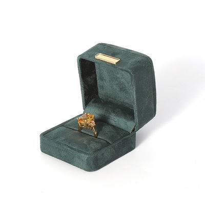 Fabrication de gros Luxe Jeux de bijoux Boîte personnalisée Coffret personnalisé haut de gamme Collier Bracelet Boucles d'oreilles Ensemble de bijoux d'anneau Emballage Velours vert foncé Boîte de bijoux avec logo