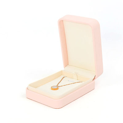 Boîte à bijoux en cuir rose personnalisable pour le stockage des anneaux