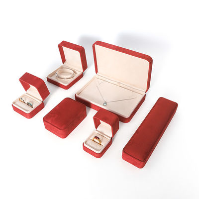 Boîte de bijoux rouge de qualité supérieure pour le grand bracelet de collier, les boucles d'oreilles et l'anneau