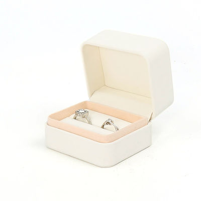 Coffret d'emballage de bijoux en cuir blanc carré fait à la main Coffret de collection de bijoux de luxe sur mesure Coffret pour collier Bracelet Boucles d'oreilles Ring Packaging