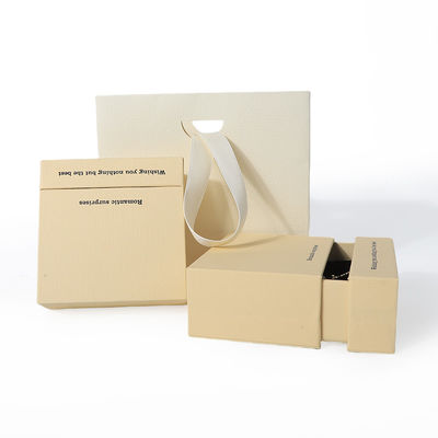 acheter Chine fabrication en gros de haute qualité Collier Boucle d'oreille Bracelet boîte d'anneau Joaillerie emballage personnalisé personnalisé Eco Friendly Carton papier Jaune tiroir Boîte à bijoux avec logo online manufacture