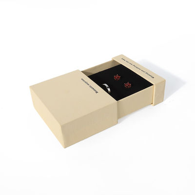 Chine fabrication en gros de haute qualité Collier Boucle d'oreille Bracelet boîte d'anneau Joaillerie emballage personnalisé personnalisé Eco Friendly Carton papier Jaune tiroir Boîte à bijoux avec logo