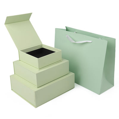 Fabrication en gros de haute qualité Magnétique Box cadeau Logo personnalisé luxe Eco Friendly vert clair Magnétique Box de papier de bijoux