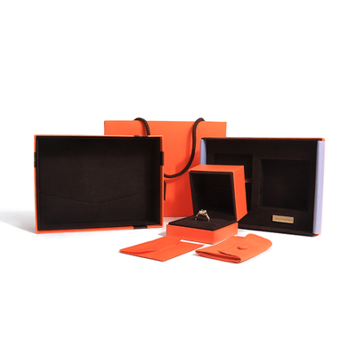 boîte cadeau de bijoux haut de gamme couvercle et papier orange de base Boîte à bijoux avec sac