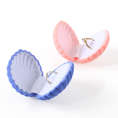 boîtes à bijoux en velours