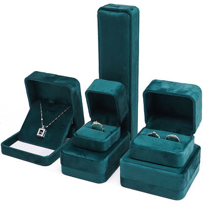 Vente en gros Fabrication de bijoux de luxe Boîte d'emballage Logo personnalisé personnalisé haut de gamme Collier vert foncé Bracelet Boucles d'oreilles Bague Emballage Boîte de bijoux de velours