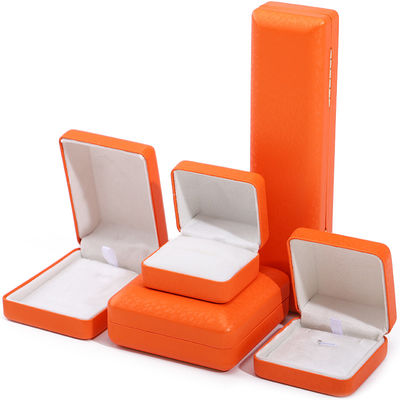 Logo personnalisé Rectangle orange Coffret de bijoux en cuir pour le stockage de collier de bracelet de luxe