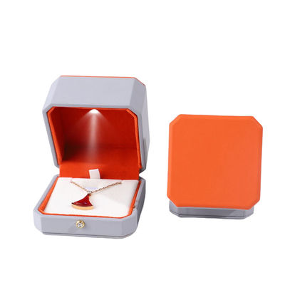 Package de bijoux de luxe Hanhong Custom Boîte en cuir gris pour bagues et pendentifs