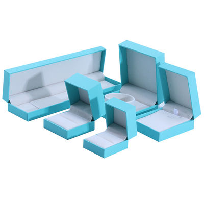 Fabrication de gros Luxe Jeux de bijoux Boîte personnalisée Coffret personnalisé haut de gamme Collier Bracelet Boucles d'oreilles Ensemble de bijoux d'anneau Emballage Carton papier bleu ciel flip Boîte à bijoux avec logo