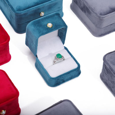 Boîte à anneaux en velours ronde pour les bijoux de luxe boîte d'emballage pour les oreillettes pendentifs