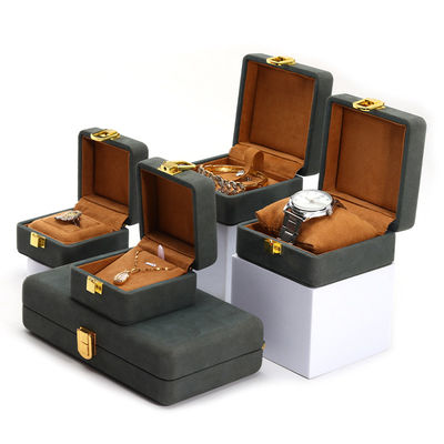 Boîte d'organisation de bijoux en velours doux et élégant pour emballage de luxe