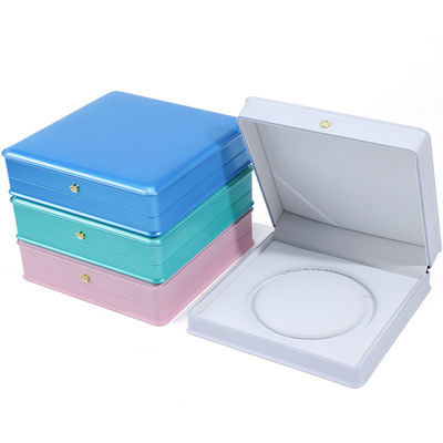 Touche douce couleur macaron collier en plastique perle boîte de rangement emballage de bijoux
