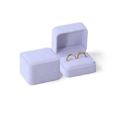 Boîte à anneau double personnalisée en velours blanc Jeu de fiançailles Boîte d'emballage
