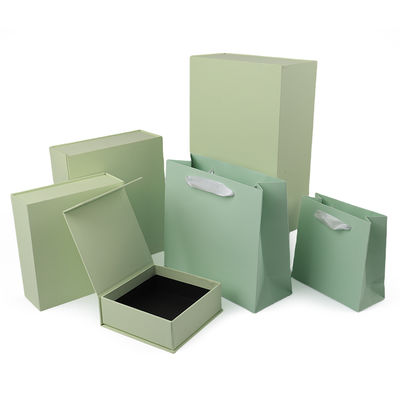 Fabrication en gros de haute qualité Magnétique Box cadeau Logo personnalisé luxe Eco Friendly vert clair Magnétique Box de papier de bijoux